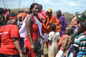 FOTO 20121213 - Kenya Kajiado - Iltiral - Enkang Boma - Alternative Rite of Passage -  (97)