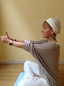 yoga kundalini casa delle donne daria priori