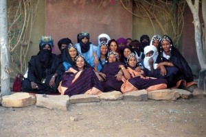 Tartit è un gruppo musicale della regione di Timbuctù, nel nordest del Mali
